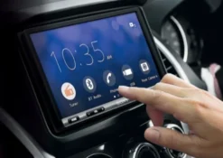 Sony XAV-AX3005DB, bilstereo med CarPlay, Bluetooth och DAB+