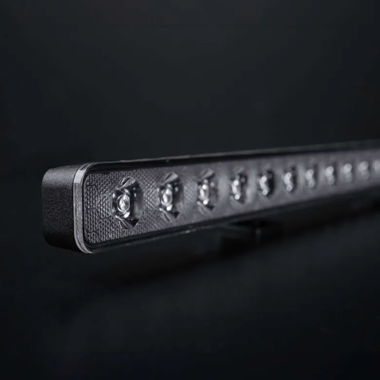 Strands NUUK E-Line Low Profile LEDramp 20"