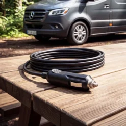 Strong SRT32HI4723C, 32-tums HD-TV med Google TV och 12 V