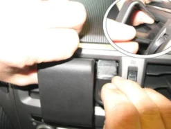 Subaru Trezia 11-14, Centrerad