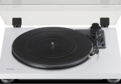 Teac TN-180BT-A3, skivspelare med BT & RIAA-steg, vit