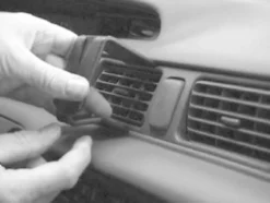 Toyota Camry 97-01, Centrerad
