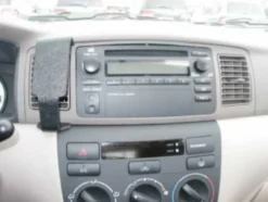 Toyota Corolla 02-07, Centrerad