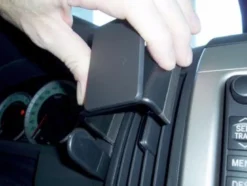 Toyota Corolla Verso 04-09, Centrerad