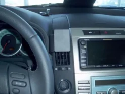Toyota Corolla Verso 04-09, Centrerad