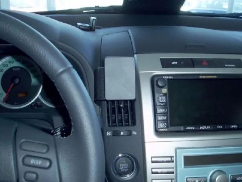 Toyota Corolla Verso 04-09, Centrerad