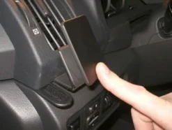 Toyota Corolla Verso 04-09, Vänster