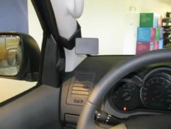 Toyota HiLux 12-15, Vänster