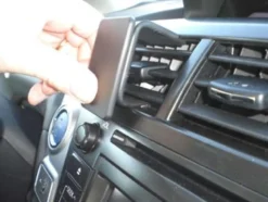 Toyota Prius + 12-15, Centrerad