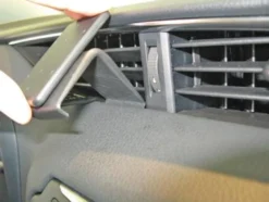 Toyota Yaris 15-, Centrerad