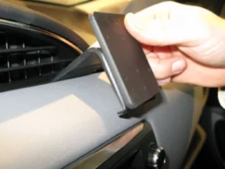 Toyota Yaris 15-, Centrerad, Höger