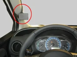 Toyota Yaris 15-, Vänster