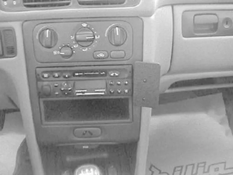 Volvo C70/S70/V70 97-00, Vinklad