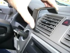 Volvo S40 04-12, Centrerad
