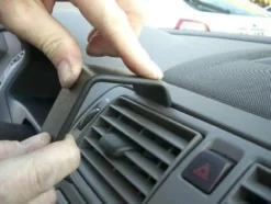 Volvo S40 04-12, Centrerad