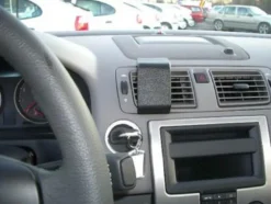 Volvo S40 04-12, Centrerad