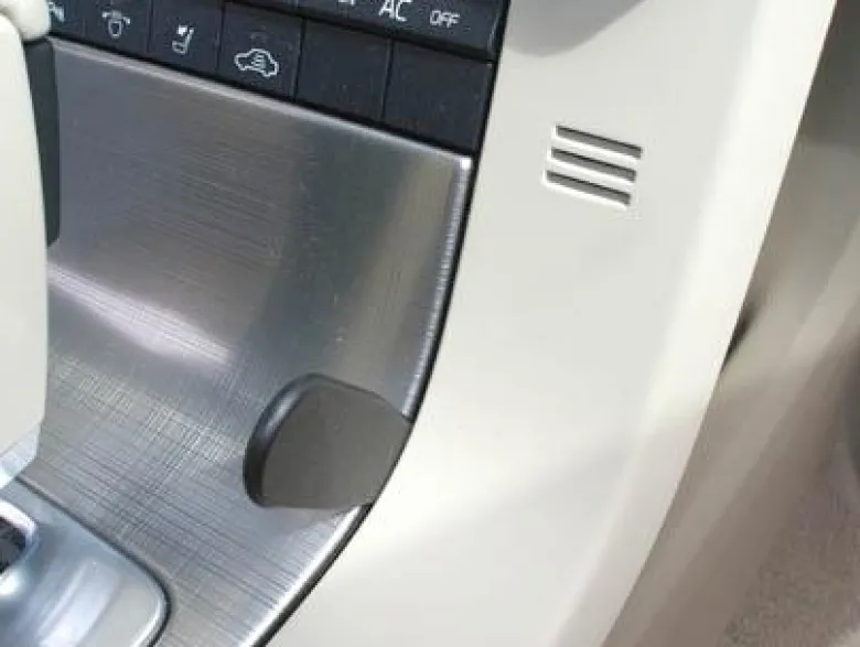 Volvo S80/V70/CX70 08-11, Vinklad