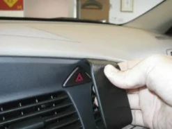 Volvo V70 00-08, Center, Höger
