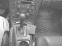 Volvo V70 00-04, Konsol