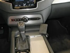 Volvo XC90 15-, Konsol