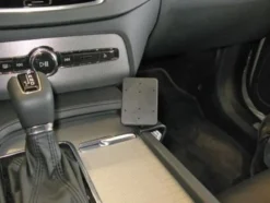 Volvo XC90 15-, Konsol
