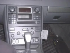 Volvo XC90 02-14, Vinklad