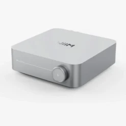 WiiM Amp med DLS Flatbox D-One, 2.0 stereopaket i vitt