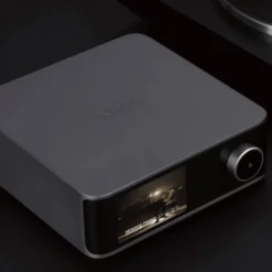 WiiM Ultra nätverksspelare med HDMI ARC, pekskärm & Chromecast, mörkgrå