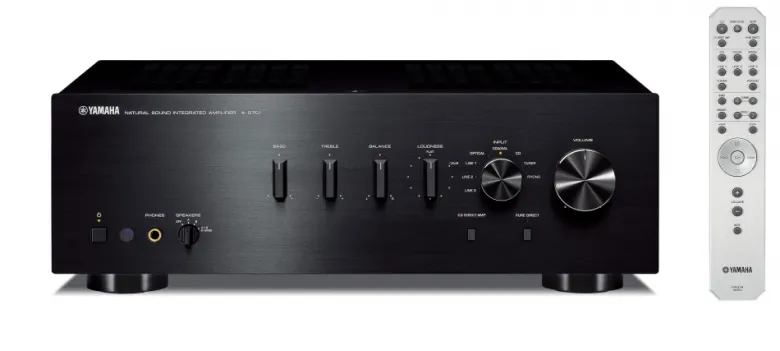 Yamaha A-S701 & Klipsch R-800F stereopaket, svart