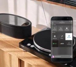 Yamaha MusicCast Vinyl 500 med nätverk svart